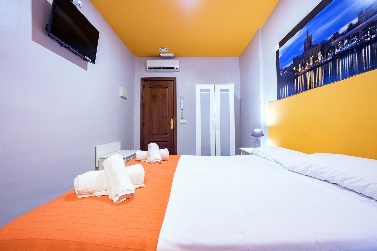 Hostal Ciudad Jardin Málaga Exterior foto