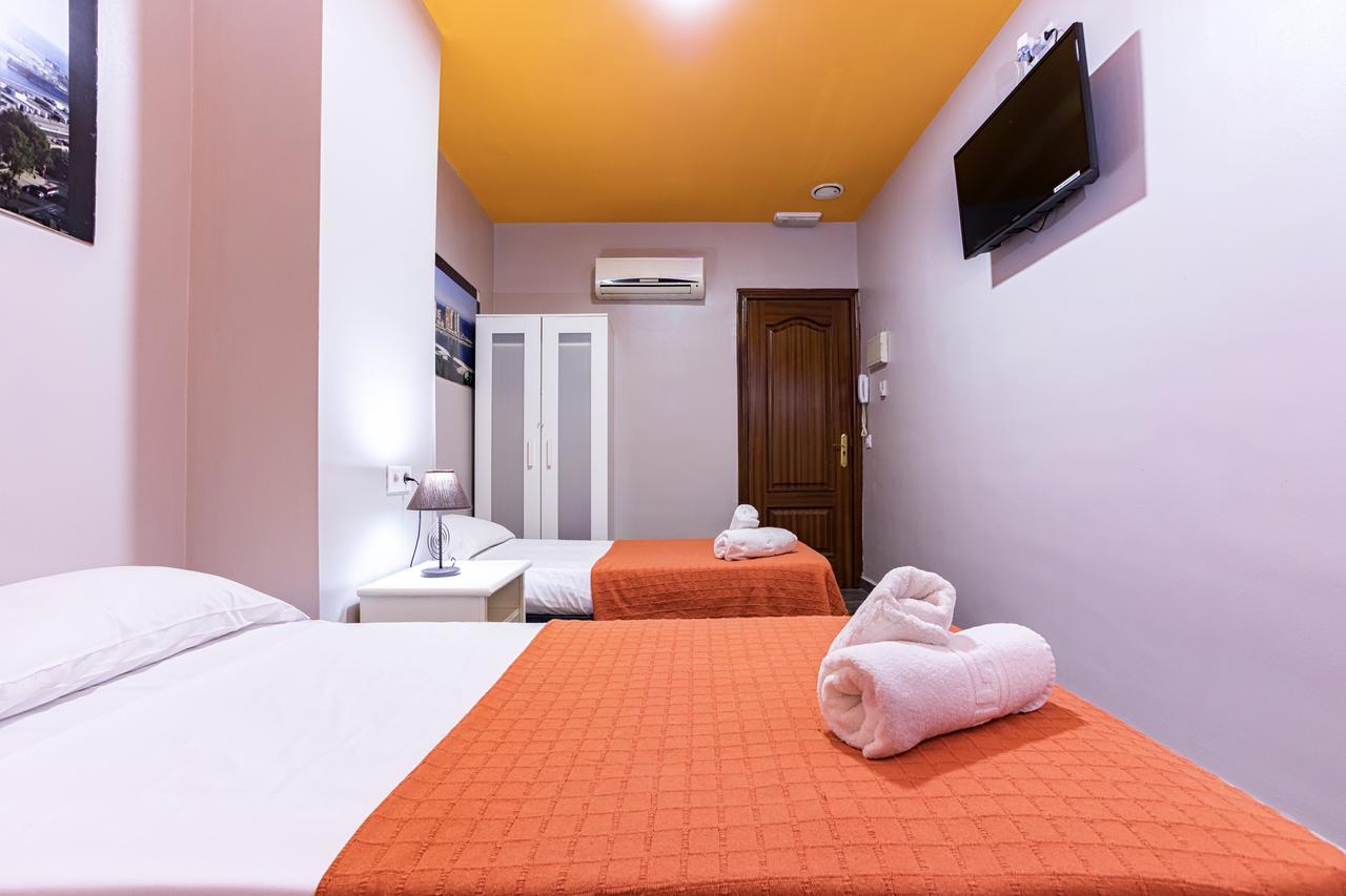 Hostal Ciudad Jardin Málaga Exterior foto