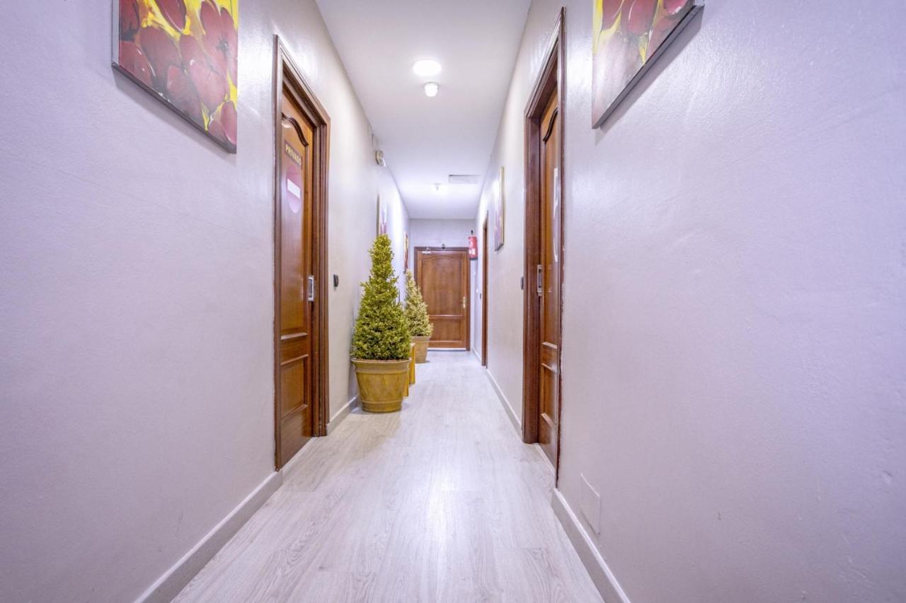 Hostal Ciudad Jardin Málaga Exterior foto