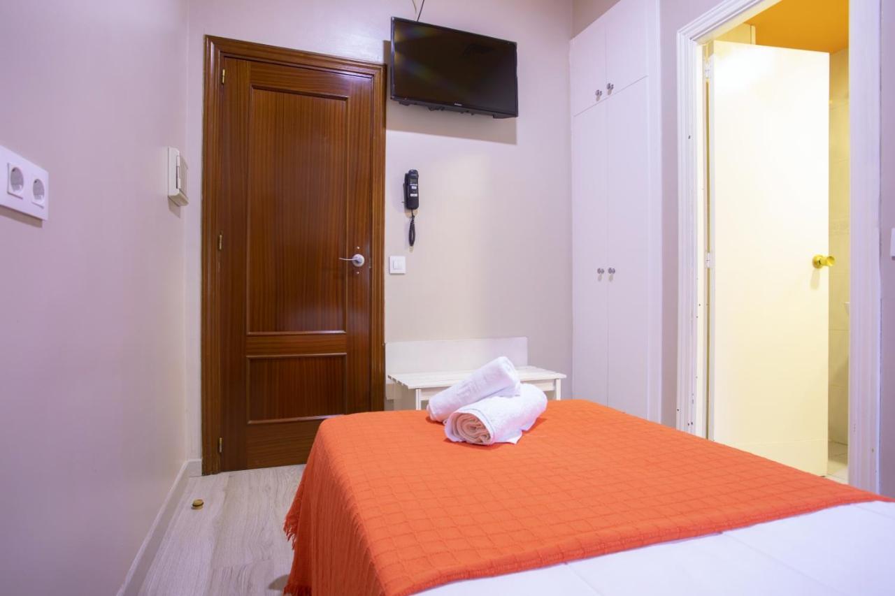 Hostal Ciudad Jardin Málaga Exterior foto